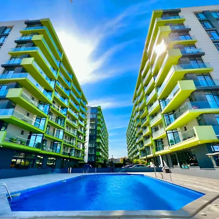 Azizi Elegant - Pool & Langa Plaja Apartment Navodari